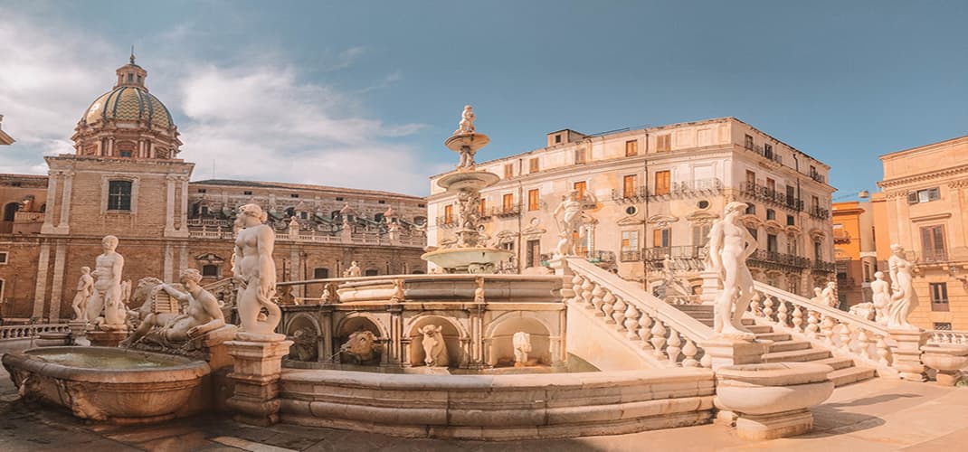 Fontana Pretoria, Palermo, Sicily, Italy
