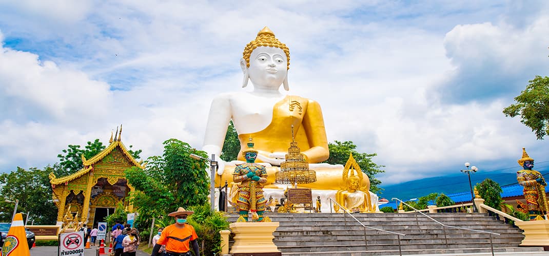 Wat Phrathat Doi Kham, Chiang Mai